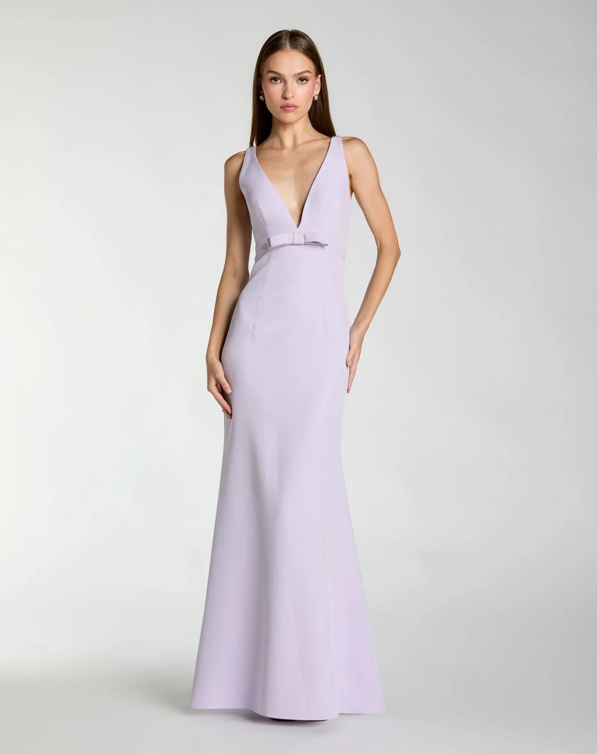 Sleeveless V Neck Mermaid Gown With Bow