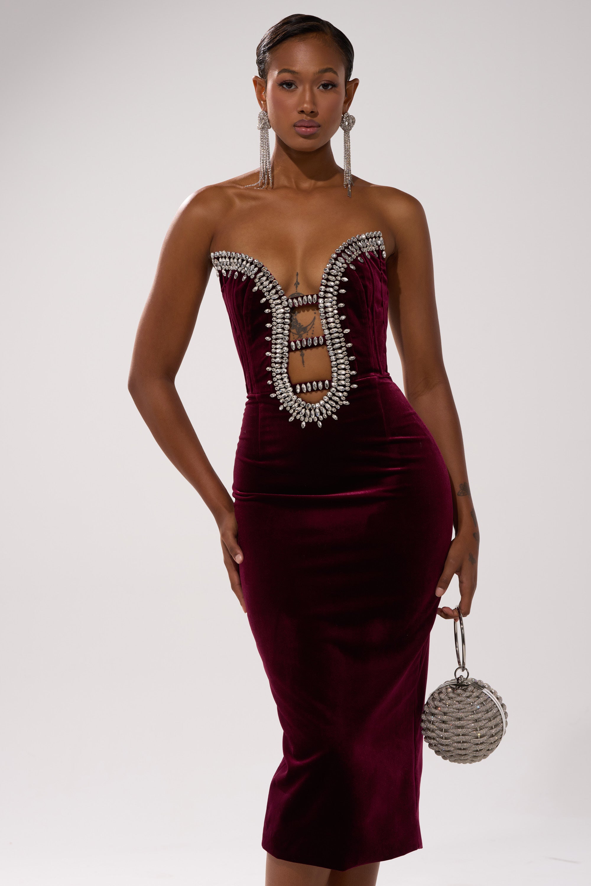 FEELIN THE LOVE VELVET RHINESTONE MIDI DRESS
