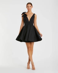Black Crepe Sleeveless V-Neck Mini Dress With Bow